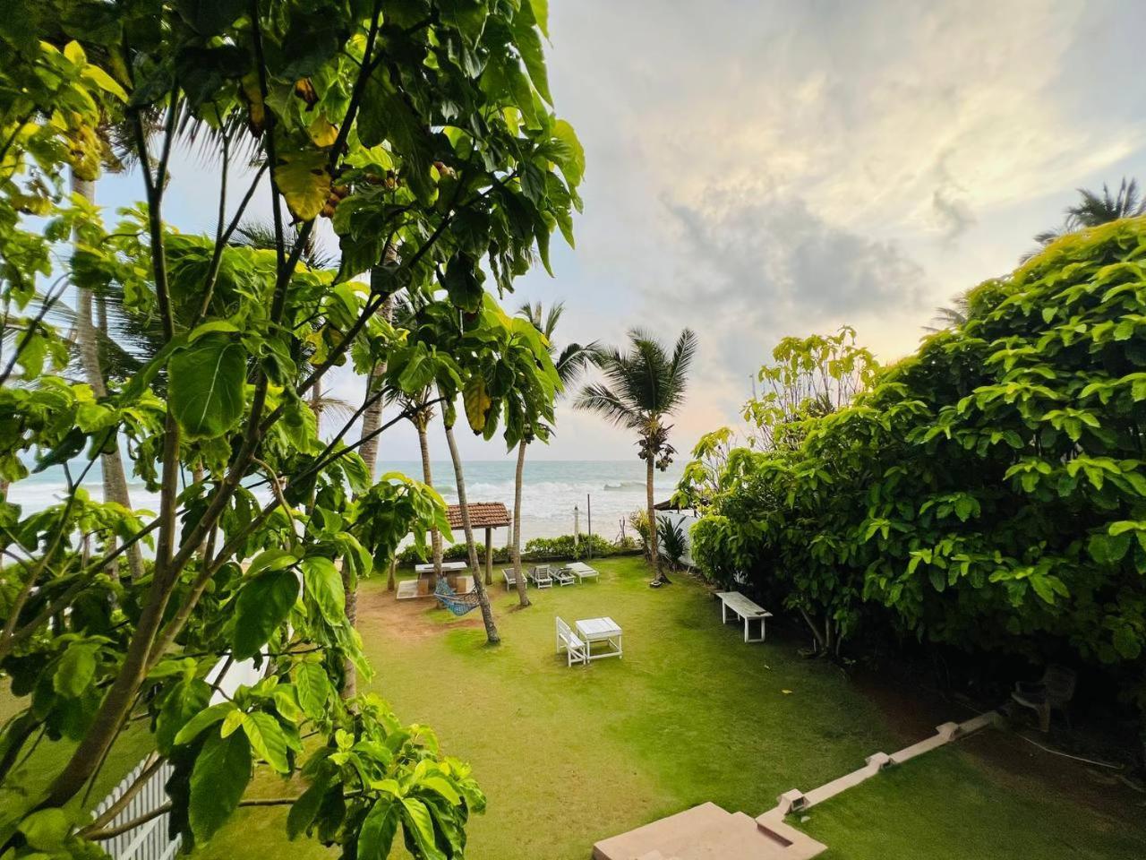 Ocean Breeze Villa Bussa Exterior foto